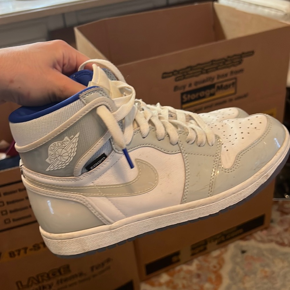 NIKE AIR JORDANS